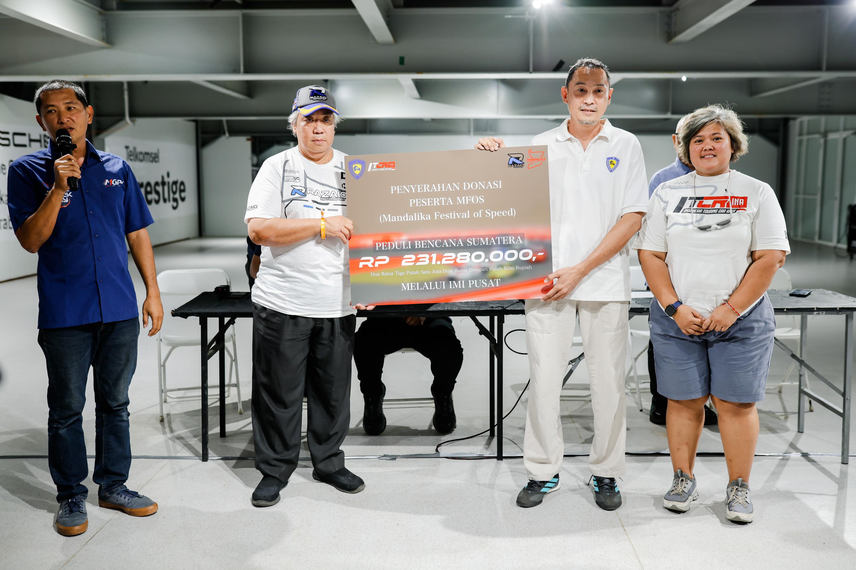 komunitas motorsport di Sirkuit Mandalika menunjukkan kepedulian tinggi untuk membantu masyarakat terdampak bencana Sumatera.