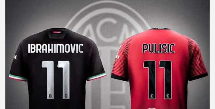 Zlatan Ibrahimovic dan Christian Pulisic, dua pemain AC Milan dengan nomor punggung yang sama.