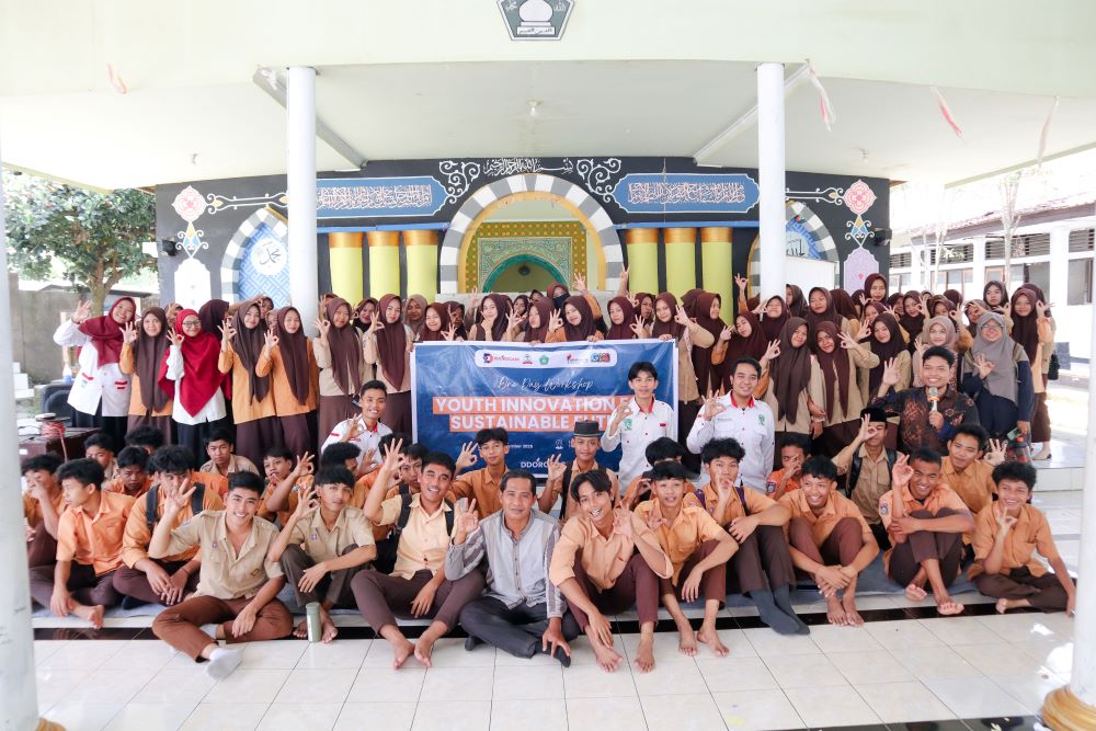 Ratusan pemuda dari Pulau Lombok mengikuti One Day Workshop Youth Innovation for Sustainable Future