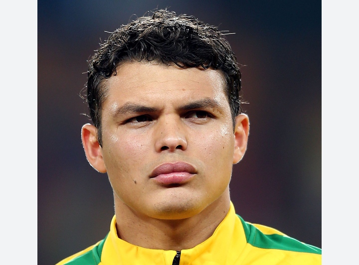 Thiago Silva, bek Brazil yang dirumorkan ingin pindah ke AC Milan