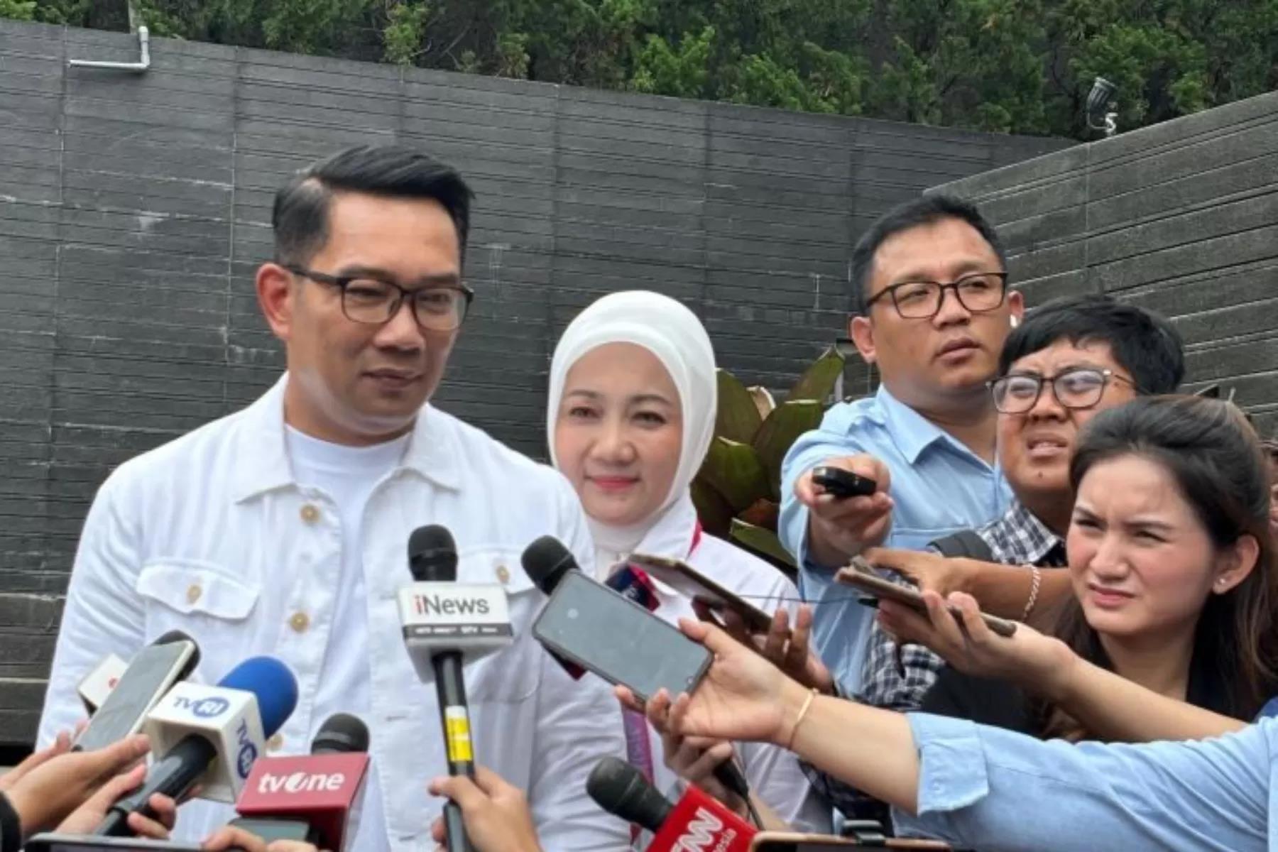 Momen Atalia Praratya bersama Ridwan kamil sebelum munculnya gugatan cerai di pengadilan Agama Bandung. (ANTARA/Rubby Jovan)