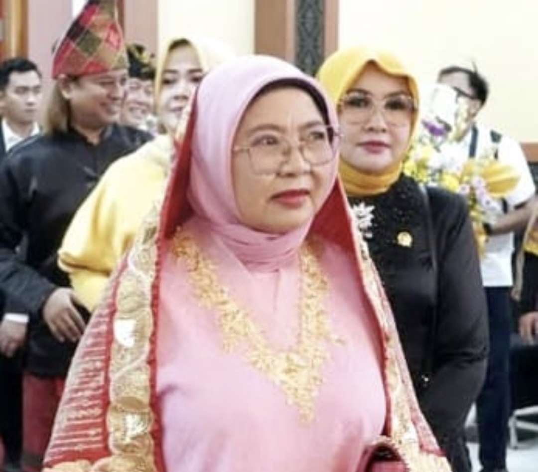 Ketua DPRD NTB Baiq Isvie Rupaeda mendorong Pemprov  NTB agar terapkan siaga bencana. Minta belajar dari bencana Aceh-Sumatera