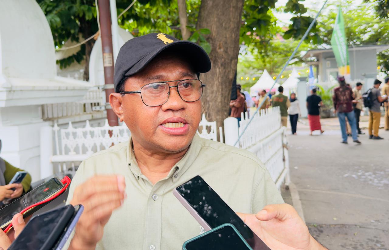Plt Kepala Disnakertrans NTB Muslim.