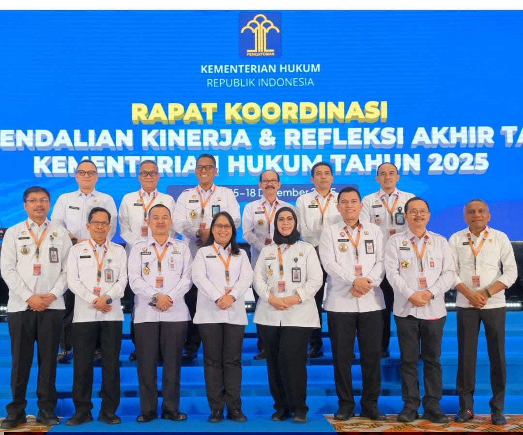 Kakanwil Kemenkumham NTB pimpin Komisi Perundang-undangan dalam Rakordal 2025, tetapkan target 100 persen fasilitasi regulasi daerah tiap triwulan untuk kepastian hukum masyarakat.