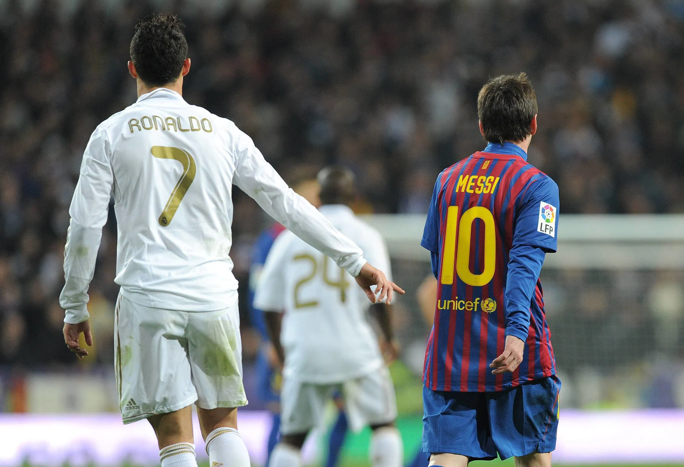 Satu kaki Lionel Messi diasuransikan 900 juta dolar AS, jauh lebih mahal dari dua kaki Cristiano Ronaldo yang bernilai 144 juta dolar.