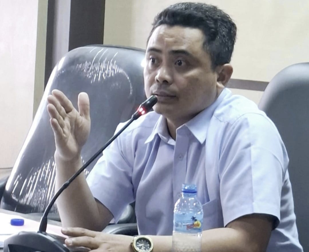 Ketua Komisi I DPRD NTB Mohammad Akri tidak mempersoalkan apakah sekda dari ASN lokal atau