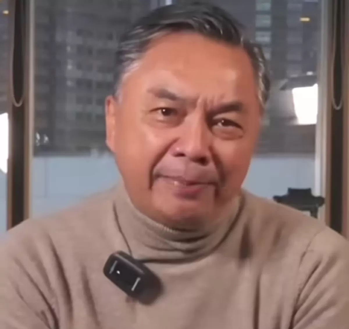Dino Patti Djalal menyampaikan kritik terbuka terhadap kinerja Menlu Sugiono di Instagram pribadinya. (@dinopattidjalal).