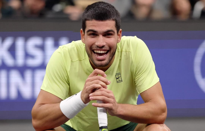 Carlos Alcaraz bikin tato baru bertema New York City usai juara US Open 2025. Tato Patung Liberty dan Brooklyn Bridge.