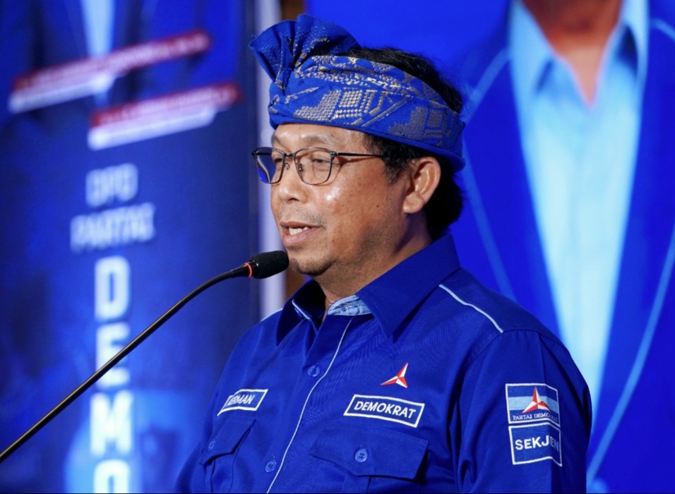 Sekjen DPP Demokrat Herman Khaeron meminta kader Demokrat NTB untuk move on dan mengembalikan kepercayaan publik.