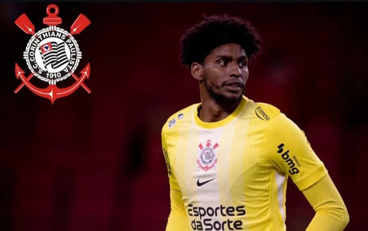 Kiper Corinthians Hugo Souza menjadi incaran AC Milan.