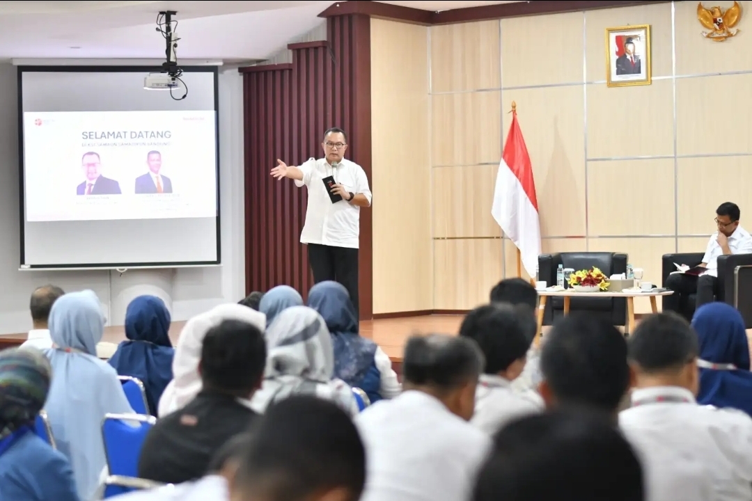 Kepala Badan Riset dan Inovasi Nasional (BRIN), Arif Satria, menegaskan komitmen kuat Indonesia untuk tidak lagi sekadar menjadi penonton dalam teknologi antariksa.