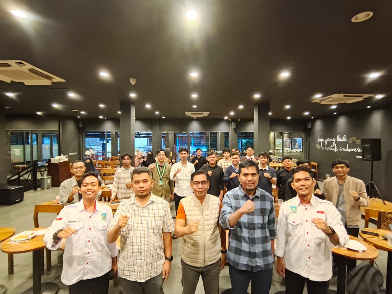 Ngaji publik kammi ntb angkat refleksi 67 tahun ntb, fokus kemiskinan dan transformasi ekonomi.