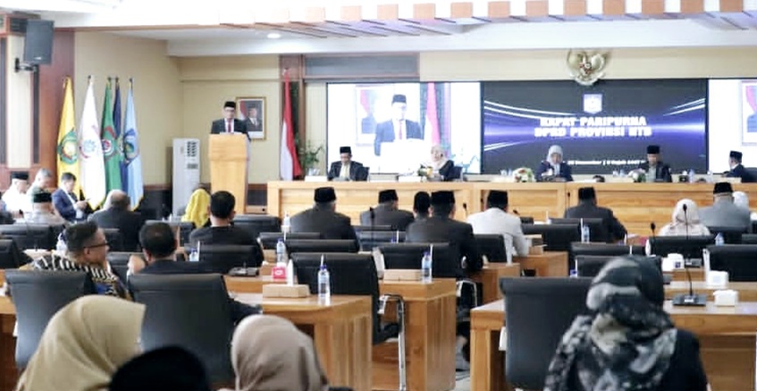 DPRD NTB menggelar rapat paripurna penyampaian hasil evaluasi Kemendagri terhadap Rancanagan APBD (RAPBD) NTB 2026, Minggu (28/12).