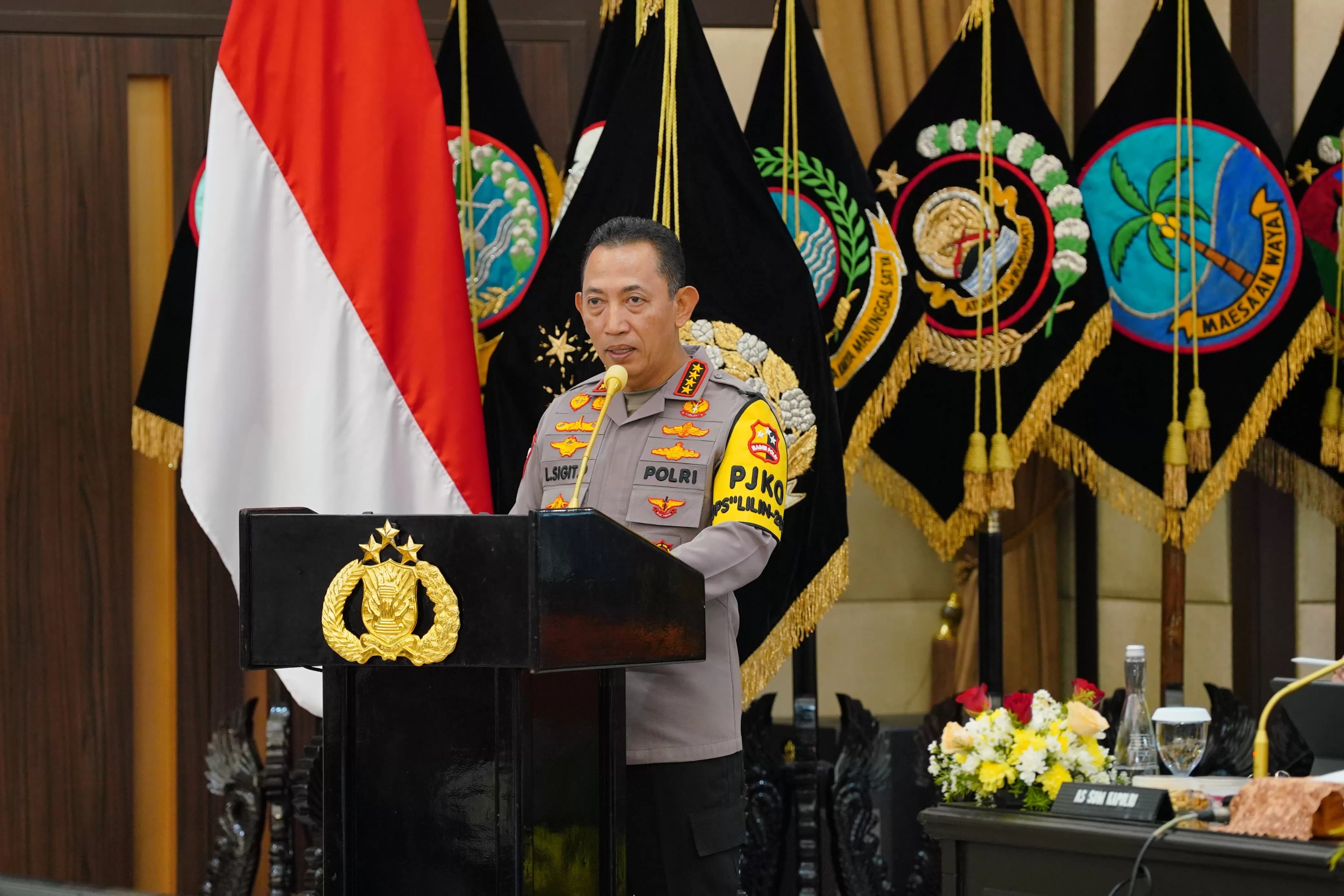 Kapolri Listyo Sigit Prabowo saat menyampaikan rilis akhir tahun. (Mabes Polri)