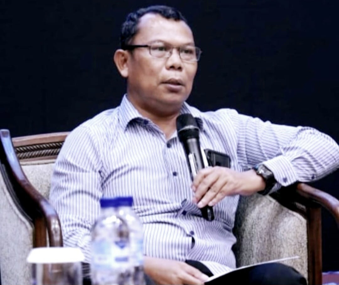 Wakil Ketua Pusat Studi Demokrasi dan Kebijakan Publik (Pusdek) UIN Mataram Dr Agus menilai mengembalikan pemilihan kepala daerah ke DPRD akan sulit memunculkan tokoh lokal jadi kepala daerah.