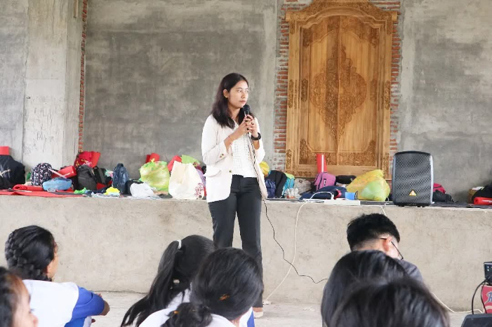 Ni Putu Virgi Eka Ayu Rasta dari NTB resmi deklarasi maju Calon Ketua Umum PP KMHDI 2026&ndash;2028 dengan tema KMHDI Berdikari.