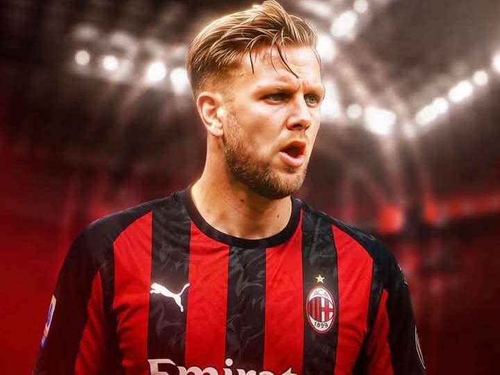 Striker baru AC Milan Niclas Fullkrug siap diturunkan di laga pembuka 2026.