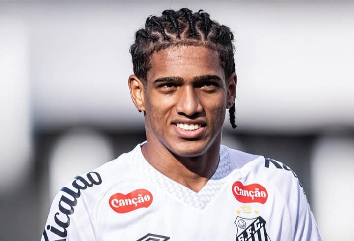 Victor Souza, pemain Santos yang diminati AC Milan.