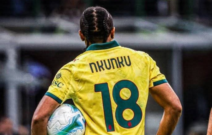 Christopher Nkunku, striker AC Milan yang siap dijual klub.