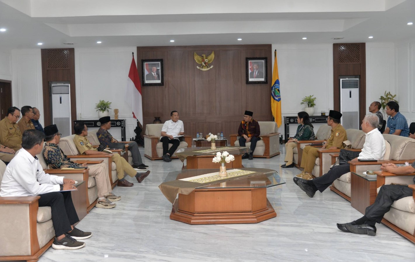 Pemerintah Provinsi Nusa Tenggara Barat (NTB) melakukan langkah besar dalam membenahi tata kelola aset daerah. Dalam pertemuan lintas instansi di Kantor Gubernur NTB.