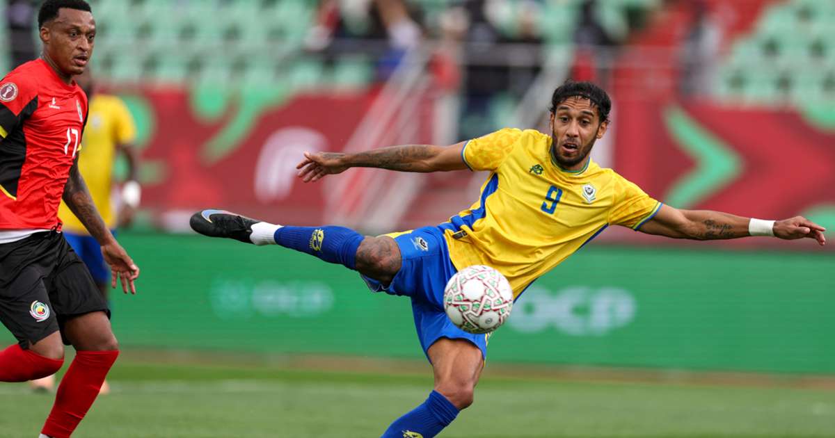 Gagal lolos Piala Afrika, pemerintah Gabon bubarkan timnas dan coret Aubameyang. Intervensi ini berisiko sanksi FIFA.