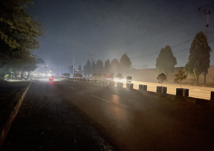 PJU di ruas jalan TGH Faisal yang kerap padam saat malam hari.