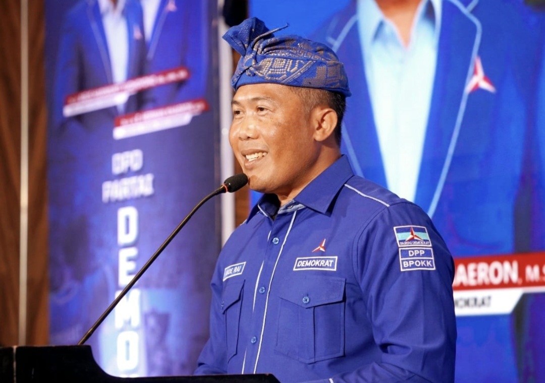 Pelaksana tugas (Plt) Ketua DPD Demokrat NTB Si Made Rai Edi Astawa mendukung laporan DPP Demokrat ke Polda Metro Jaya atas tudingan SBY di balik isu ijazah palsu Jokowi.