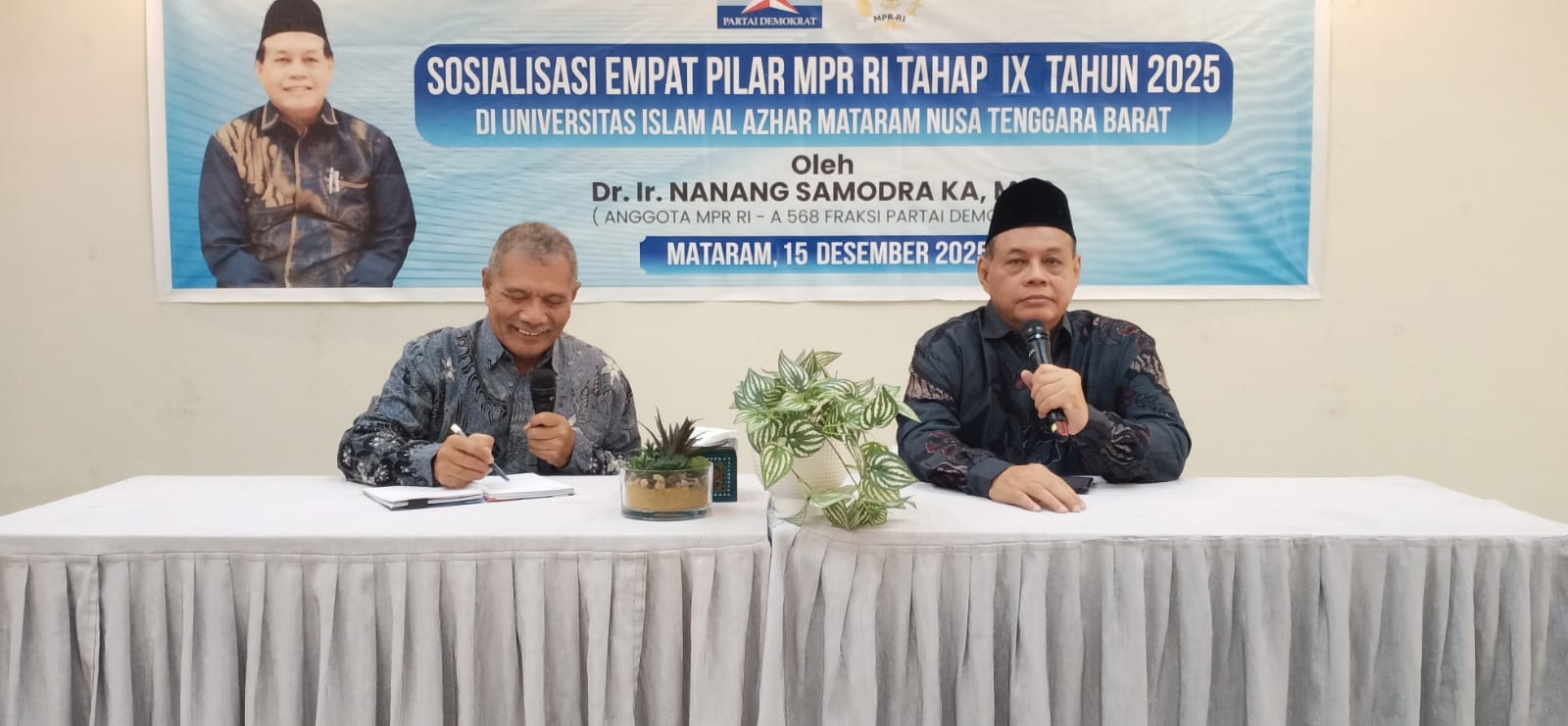 Sosialisasi 4 Pilar MPR RI Tahap IX, Perkembangan Konstitusi di Indonesia digelar Senin pagi 15 Desember 2025, di Universitas Islam Al Azhar, Kota Mataram oleh anggota MPR RI Dr H Nanang Samodra.