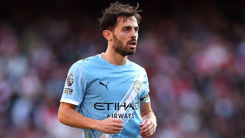Bernardo Silva, pemain Manchester City yang dikaitkan dengan AC Milan. (Istimewa) 