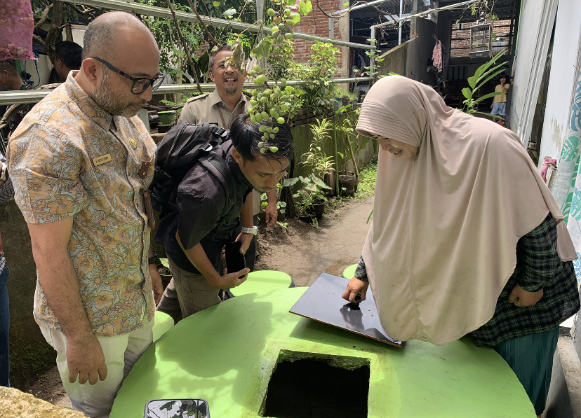 Peogram tempah dedoro di lingkungan marong karang tatah