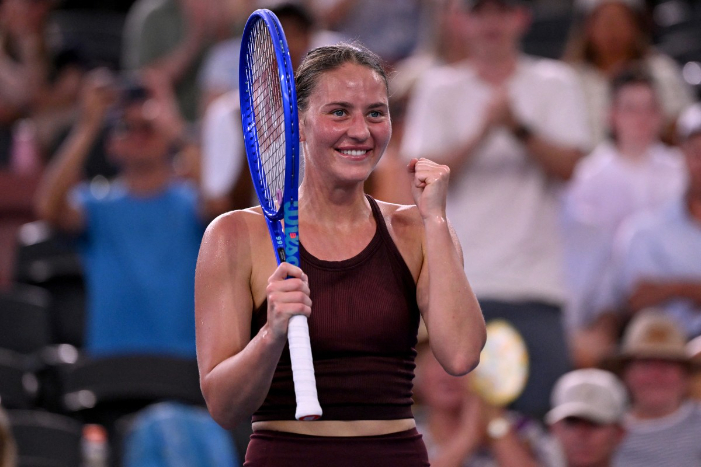 Marta Kostyuk tampil dominan menyingkirkan Jessica Pegula dan melaju ke final Brisbane International untuk menantang Aryna Sabalenka.