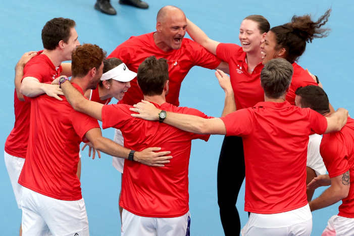 Belinda Bencic tampil heroik membawa Swiss menyingkirkan Belgia dan lolos ke final United Cup untuk pertama kalinya.