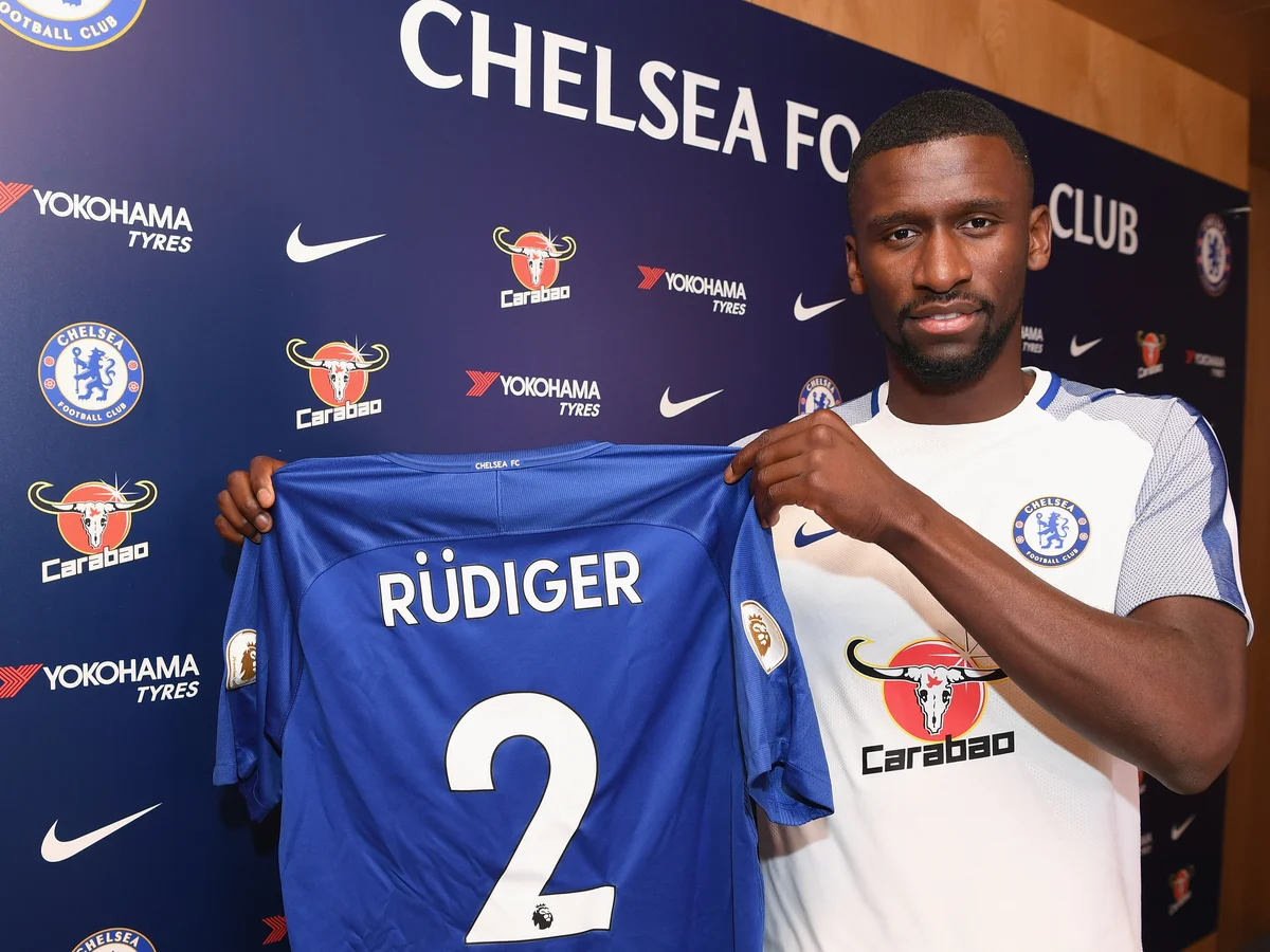 Real Madrid dikabarkan siap melepas Antonio R&uuml;diger seharga &euro;10 juta. Chelsea dan PSG mengintai peluang di bursa transfer Januari.