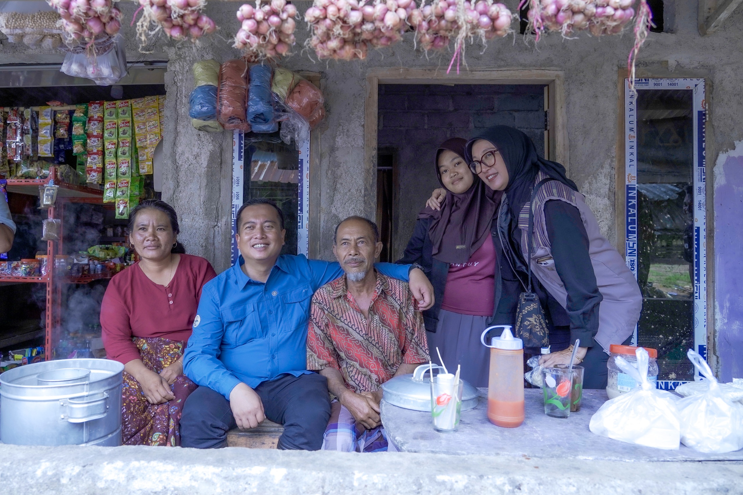 Gubernur NTB berjanji membangun hunian layak bagi warga terdampak yang rumahnya tidak memenuhi standar kesehatan.