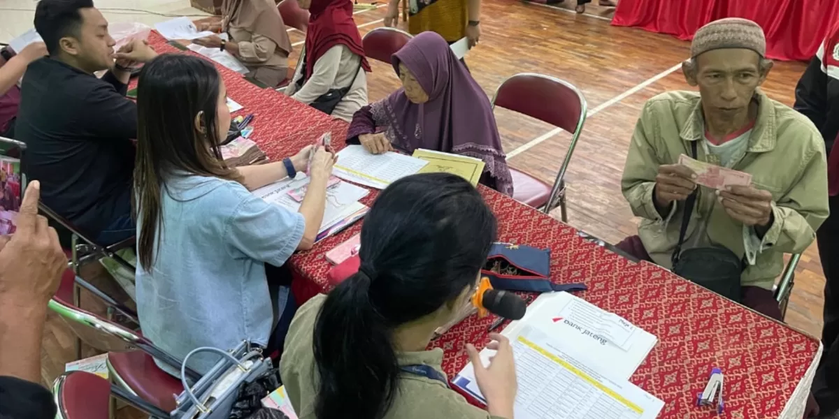 Paket lengkap bansos 2026: kpm bpnt segera terima saldo rp 600 ribu, beras 40 kg, hingga subsidi listrik.