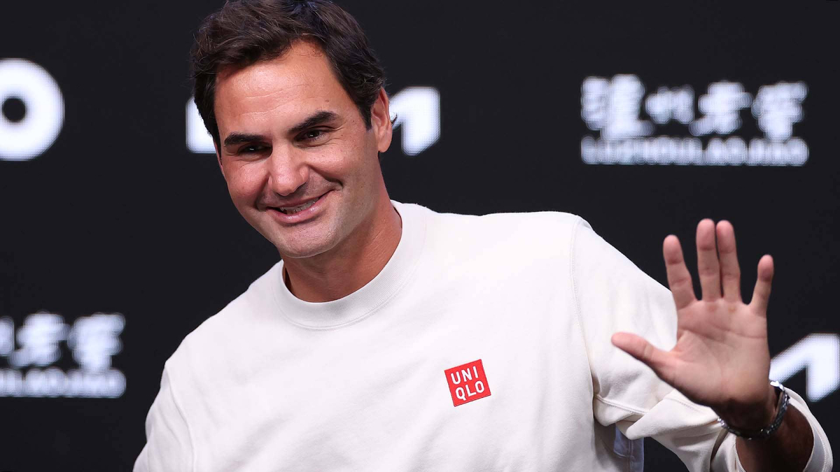 Roger Federer kembali ke Australian Open, mengenang final ikonik AO 2017 dan menyoroti rivalitas Alcaraz&ndash;Sinner di AO 2026.