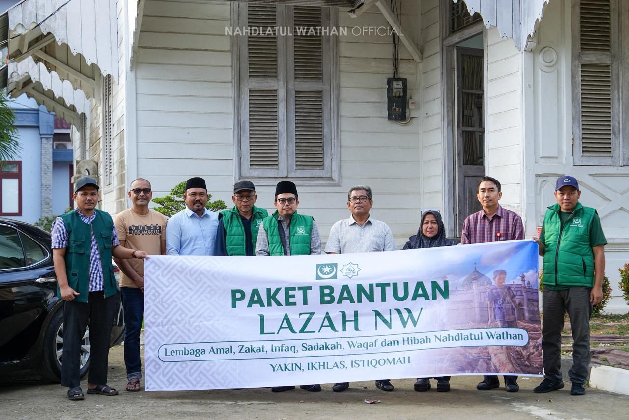 Lembaga Amil Zakat, Infak, Sedekah, dan Wakaf Nahdlatul Wathan (LAZAH NW), organisasi ini menyalurkan bantuan pemulihan pascabencana banjir bandang Sumatra.