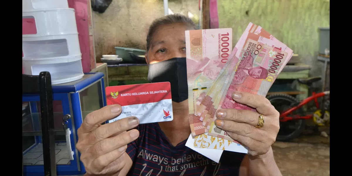 Ilustrasi bocoran jadwal pencairan bansos pkh dan bpnt tahap 1 2026 beserta solusi jika saldo masih kosong