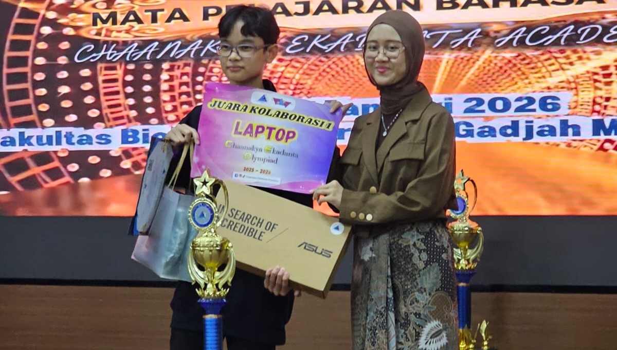 Dimas Rizky Andrean, siswa SMPN 15 Mataram meraih juara umum ajang Chaanakya Ekadanta Olympiad tingkat nasional, pekan lalu. Dimas meraih juara nasional olimpiade sains di UGM.