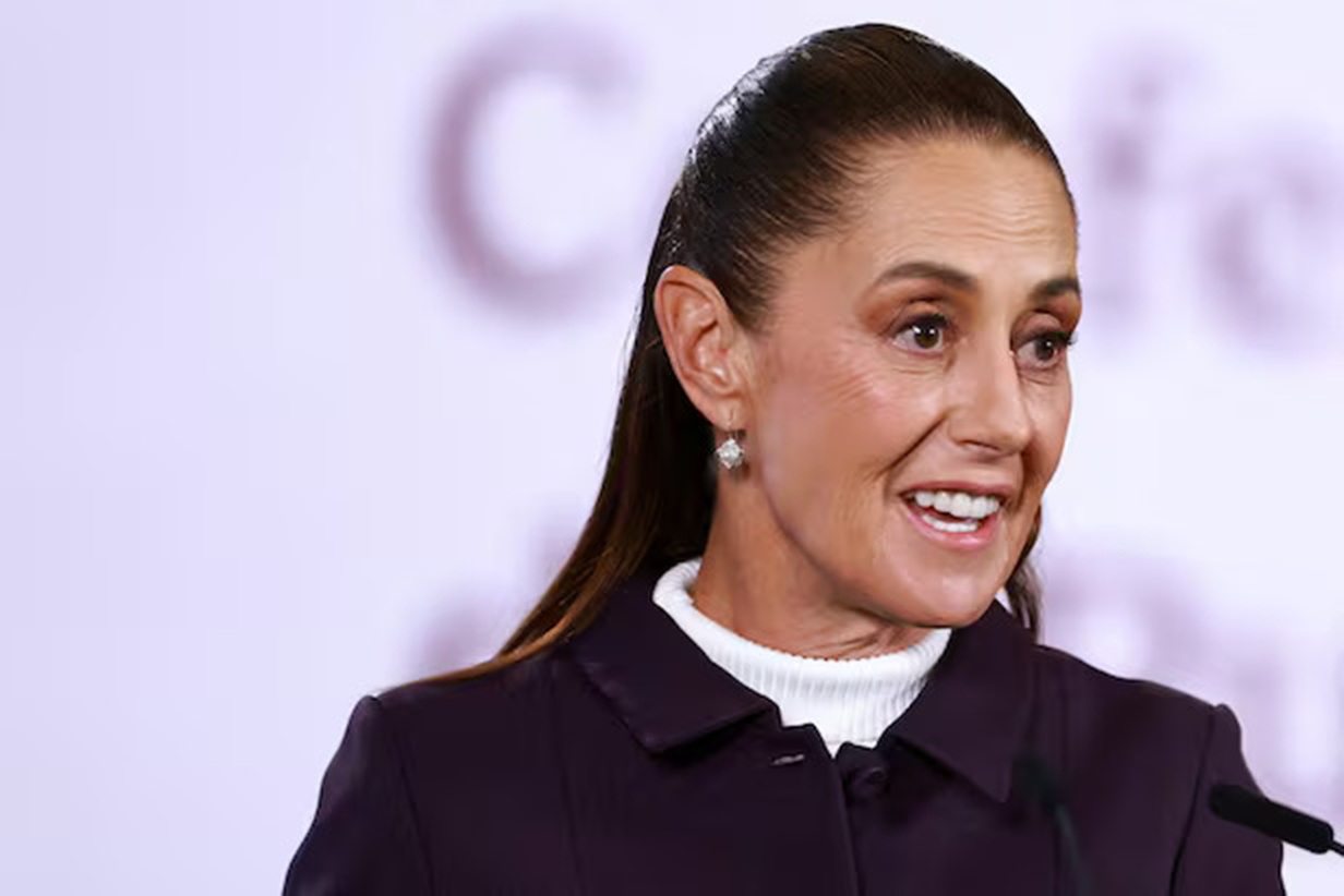 Presiden Meksiko Claudia Sheinbaum sebut konser BTS sebagai peristiwa bersejarah.
