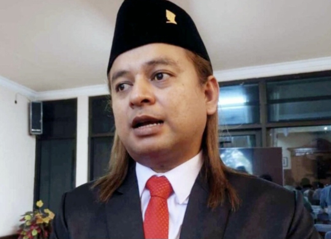 Anggota Komisi IV DPRD NTB Abdul Rahim meminta pimpinan segera memanggil Dishub NTB untuk menjelaskan perihal proyek PJU senilai Rp 17,8 miliar di APBD 2025.