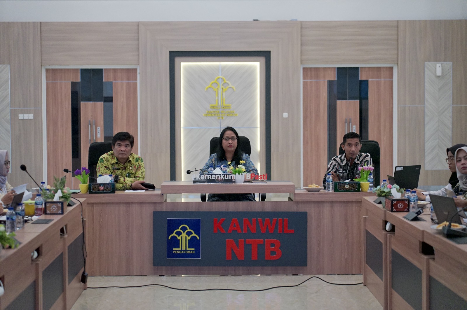 Kanwil Kemenkum NTB telah menggelar Sosialisasi Penilaian Indeks Reformasi Hukum (IRH) 2026 bagi jajaran pemerintah daerah
