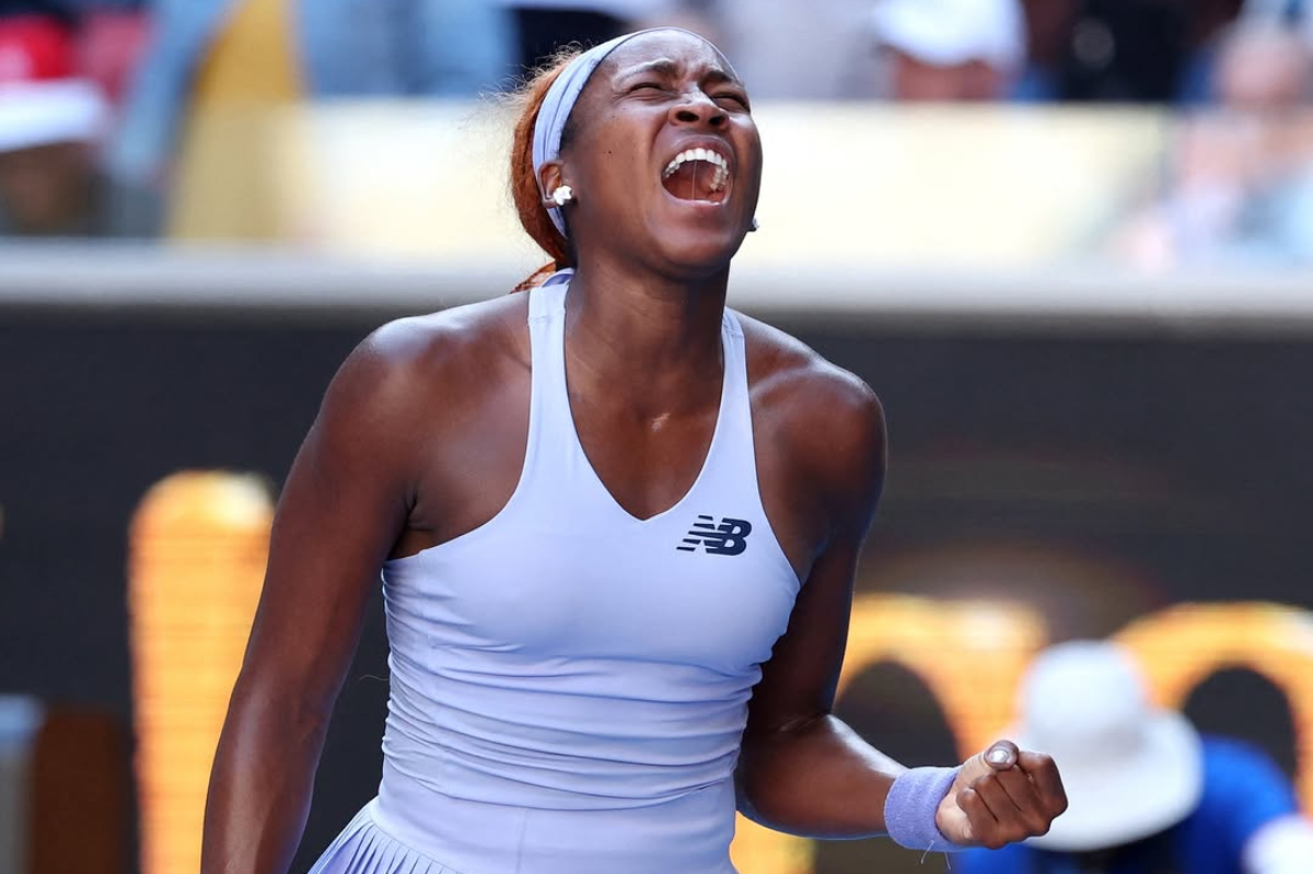 Forehand tanpa melihat Coco Gauff memukau Melbourne saat menyingkirkan Karolina Muchova dan lolos ke perempat final Australian Open.