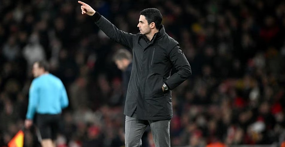 Mikel Arteta pasang badan usai Arsenal kalah dari Manchester United.