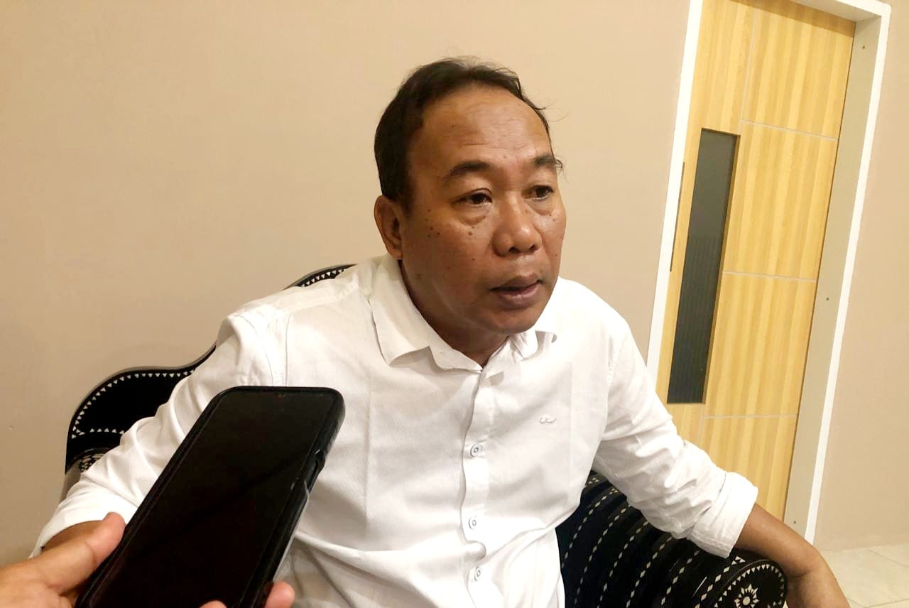 Kepala BPN Lobar I Putu Juni Swasta.