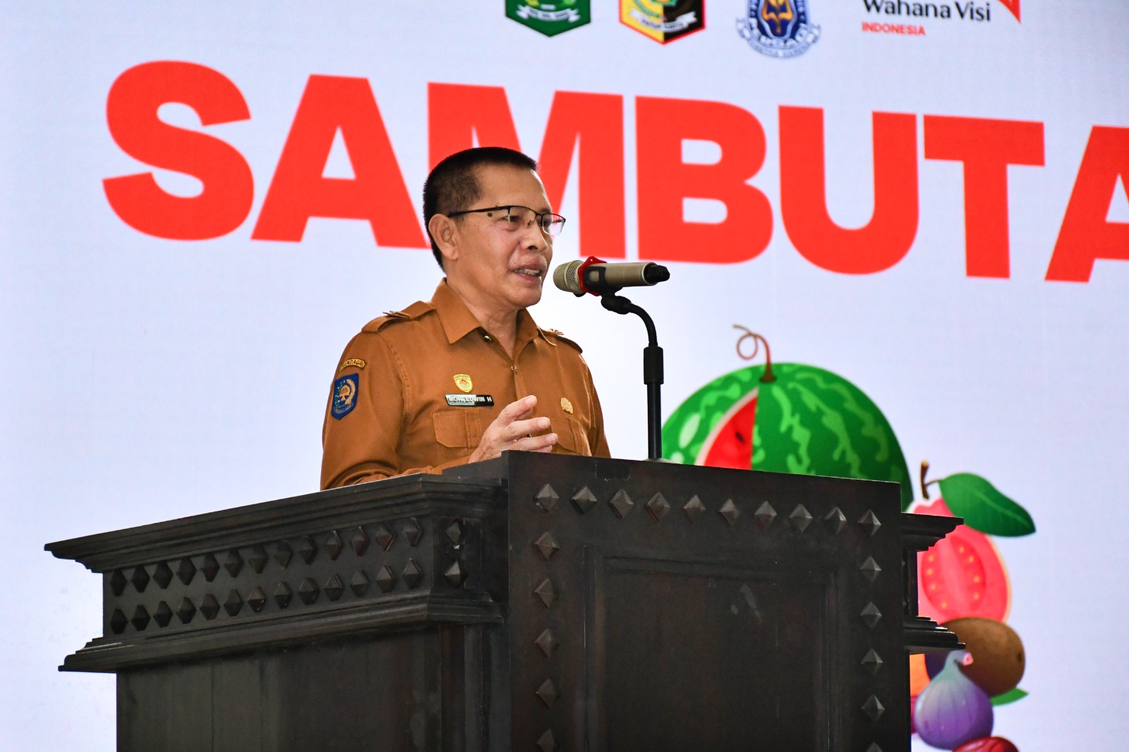 AHLI GIZI : Wakil Bupati Lotim Moh Edwin Hadiwijaya membuka acara talkshow gizi bertema Pangan Lokal, Gizi Optimal, Sehat dari Bumi di Ballroom Kantor Bupati Lotim, Selasa (27/1).