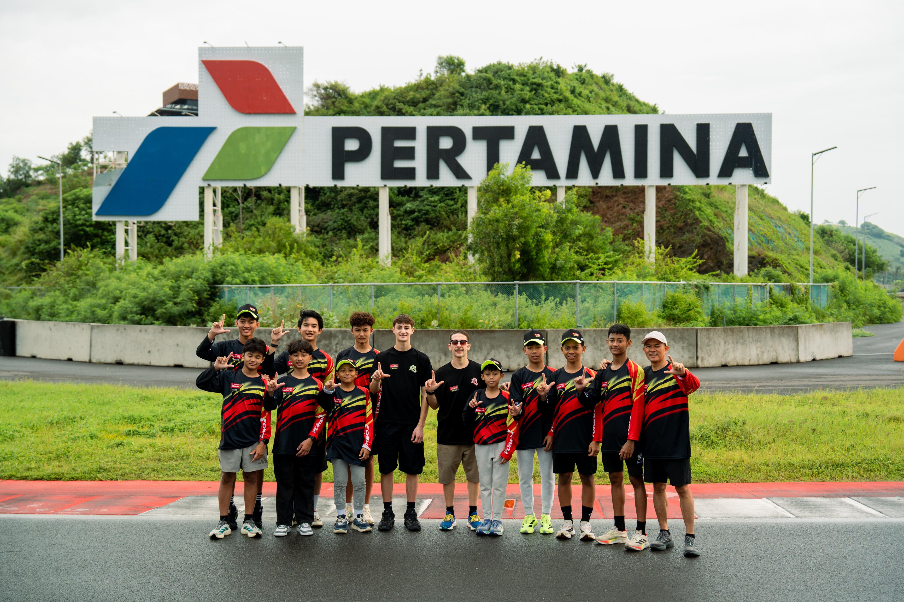 10 pembalap muda Tanah Air yang mengikuti pelatihan VR46 Rider Academy di Sirkuit Internasional Mandalika.
