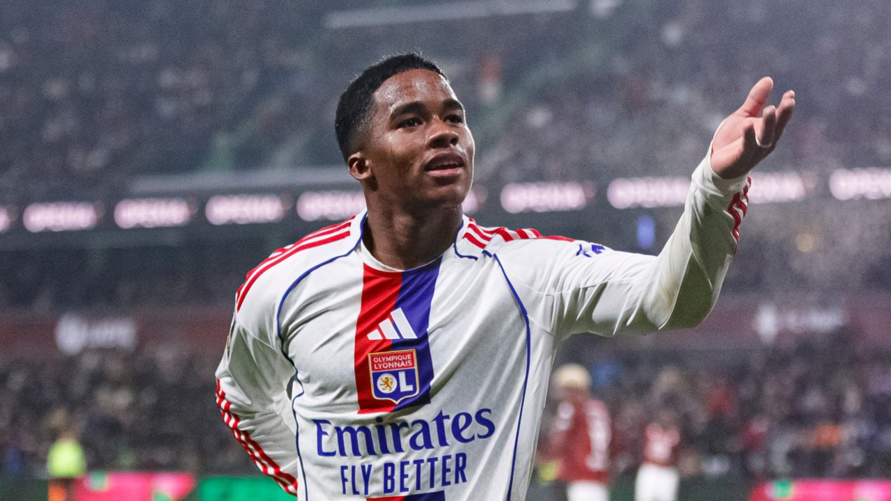 Endrick meledak di Lyon dengan hat-trick sensasional. Media Spanyol menilai Real Madrid terlalu cepat melepas sang wonderkid.