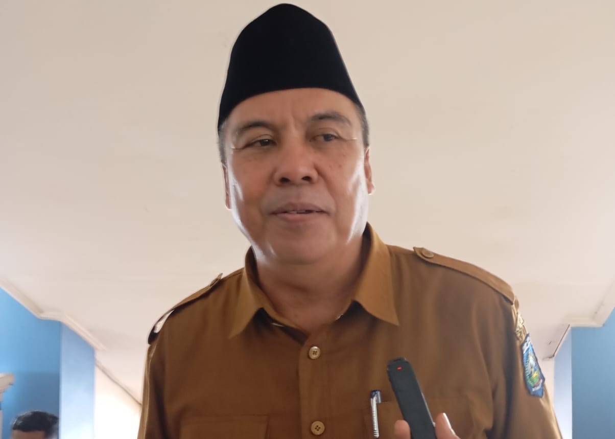 Plt Kepala Disdikpora NTB Surya Bahari.