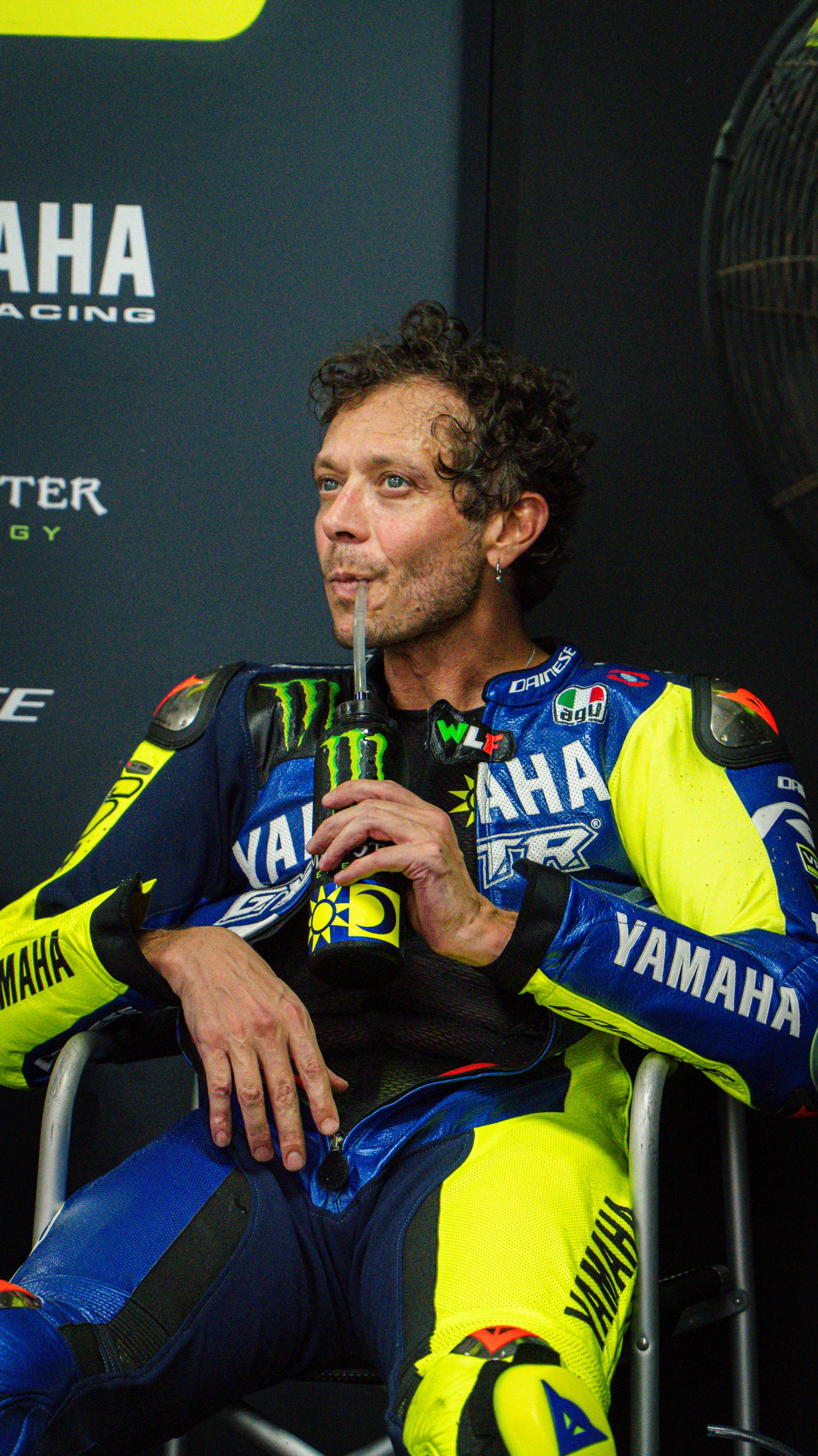 Valentino Rossi tuntaskan 39 lap di Sirkuit Internasional Mandalika, Lombok Tengah, Indonesia.